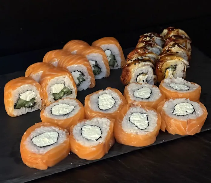 Rollbl Sushi Picture 2