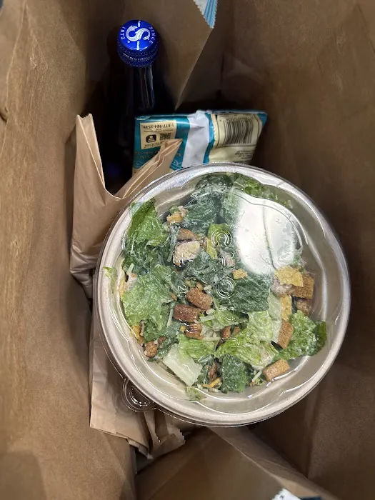 Chopt Creative Salad Co. Picture 4