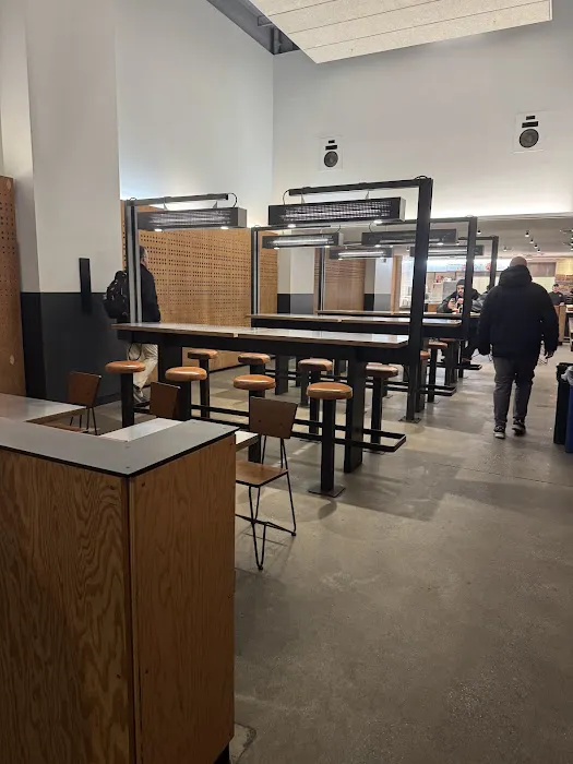 Chipotle Mexican Grill Picture 9