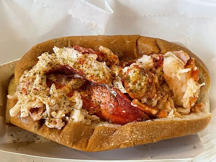 Luke's Lobster Garment District Picture 3