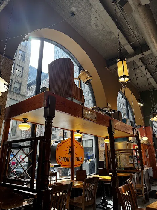 Potbelly Picture 10