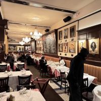 Tony's Di Napoli ico