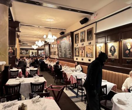 Tony's Di Napoli