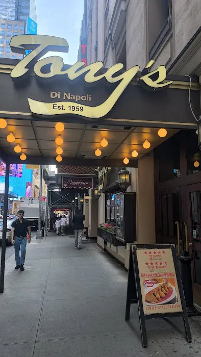 Tony's Di Napoli Picture 4