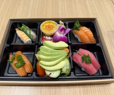 Sushi & Co-Broadway