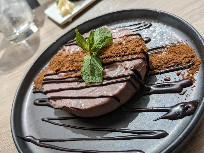Beyond Sushi - Vegan Restaurant Picture 8