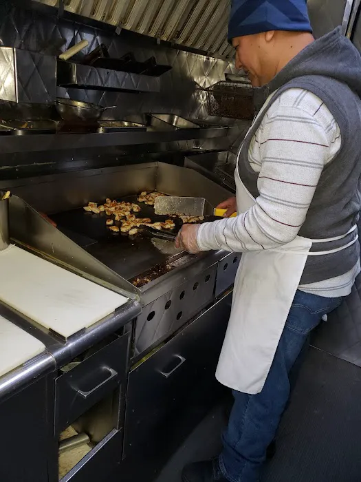 Tommy's Food Truck Picture 1
