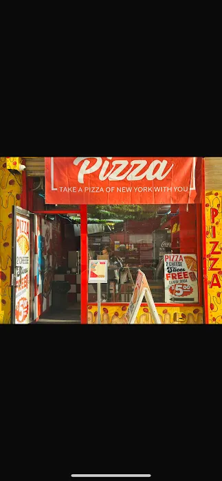 Famous New York Pizza Picture 3