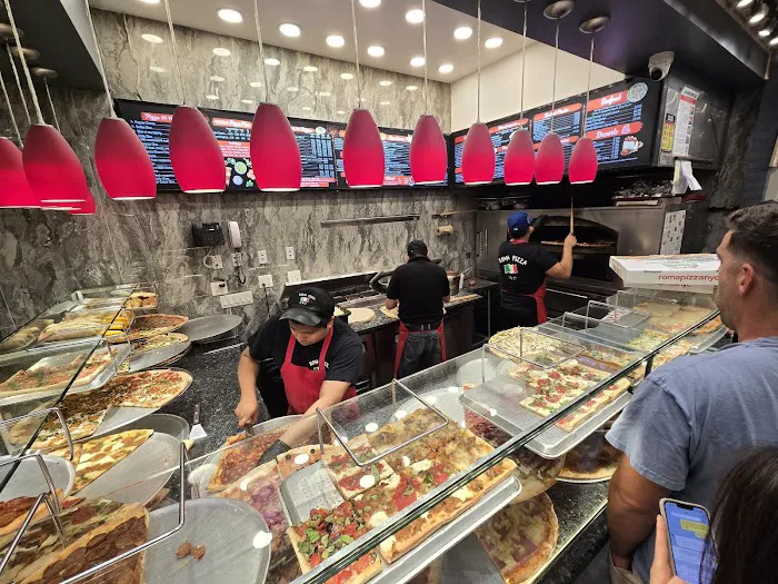 Roma Pizza & restaurant Picture 5