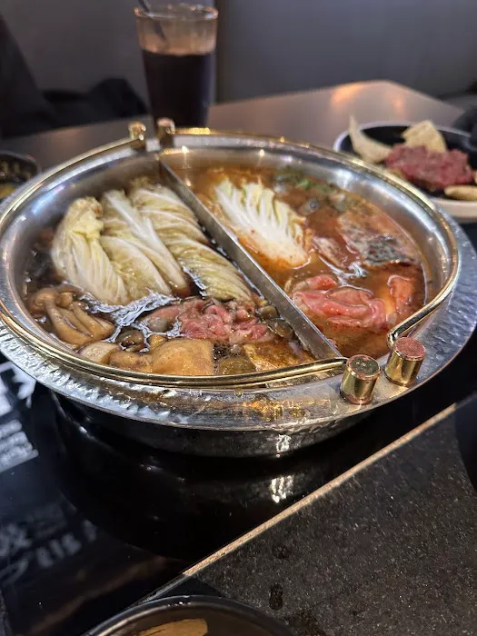 Mikiya Wagyu Shabu House | Manhattan Picture 10