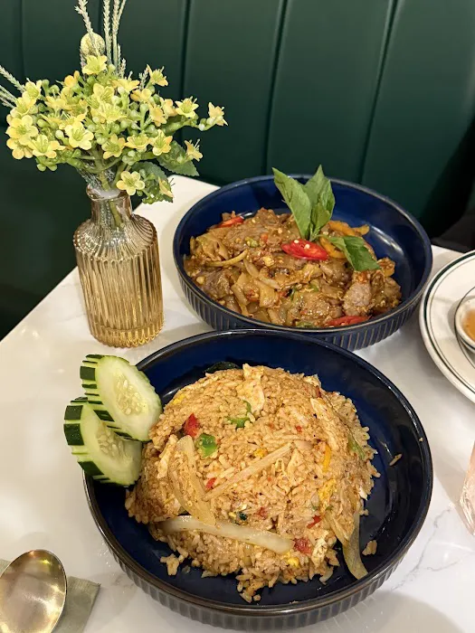Charoen Krung Thai Picture 5