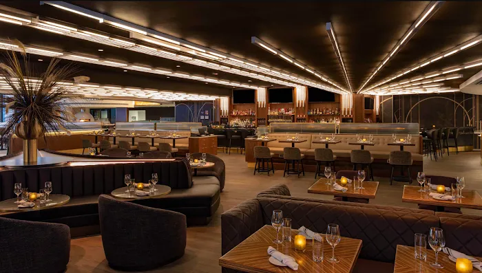 Revel and Rye Bar and Restaurant Picture 3
