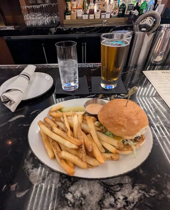 Revel and Rye Bar and Restaurant Picture 10