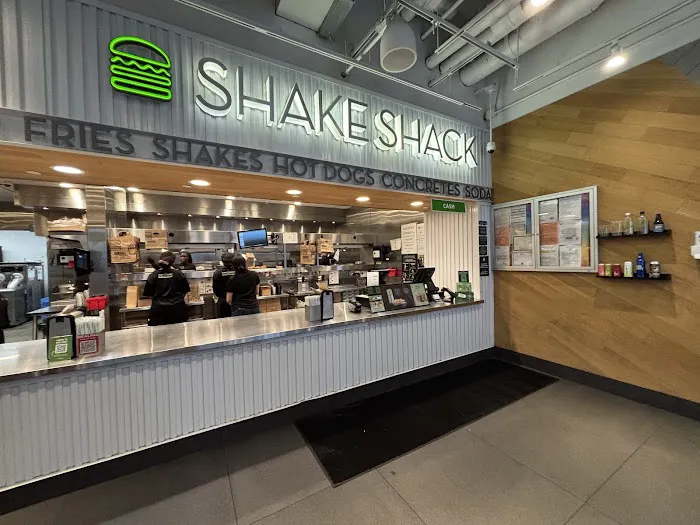 Shake Shack Bryant Park Picture 4