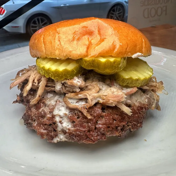 Handcraft Burgers and Brew Picture 1