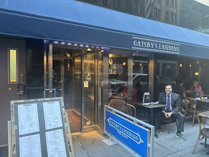 Gatsby's Landing Picture 4