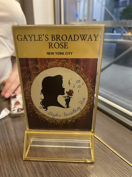 Gayle's Broadway Rose Picture 5