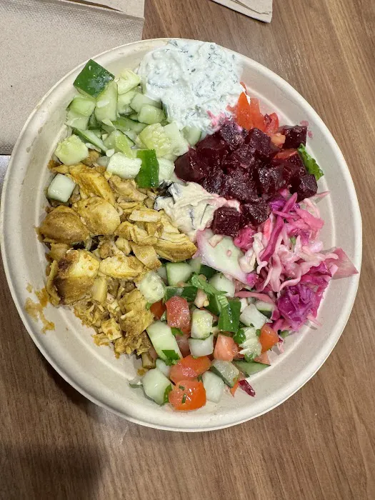 taïm mediterranean kitchen Picture 1