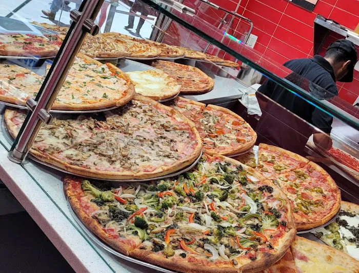 Little Italy Pizza Picture 1