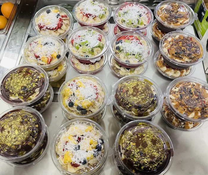 Chelsea Acai Cafe Picture 5