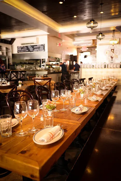 Medi Wine Bar Picture 5