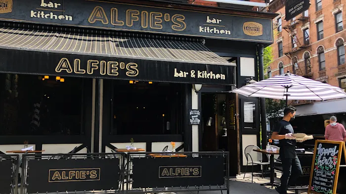 Alfie's Kitchen & Craft Beer Bar Picture 2