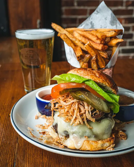 Alfie's Kitchen & Craft Beer Bar Picture 3