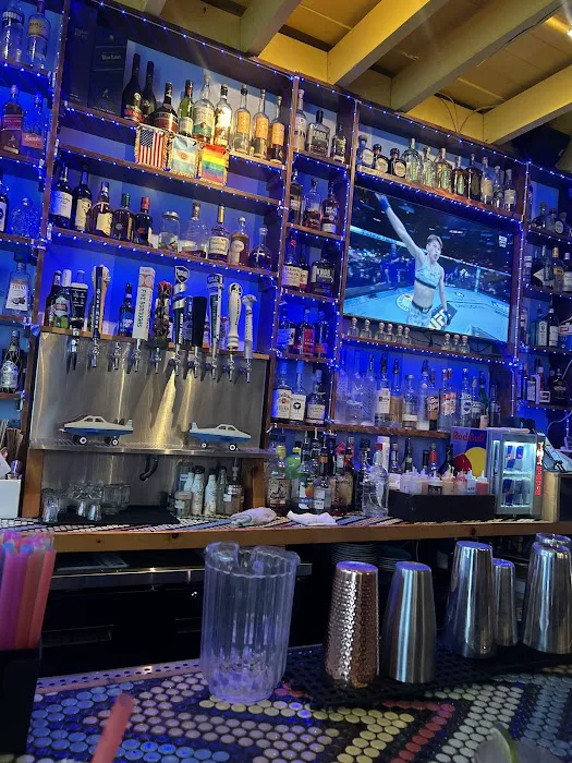 Revival Bar Restaurant Picture 1