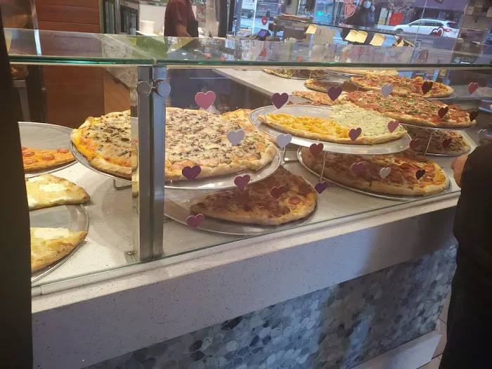 Amore Pizza Café Picture 1
