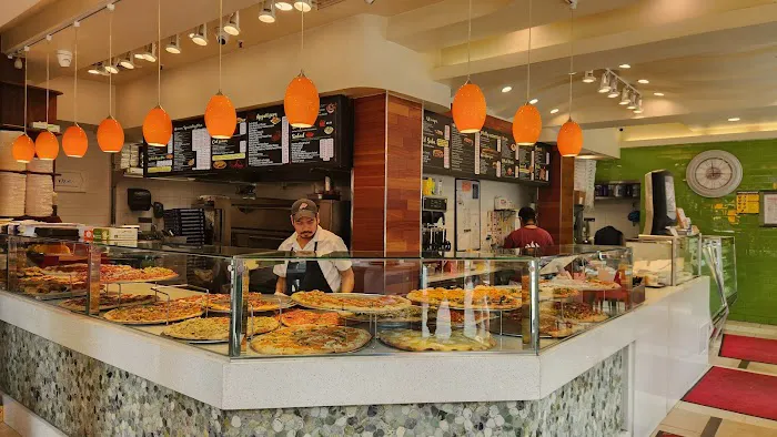 Amore Pizza Café Picture 7