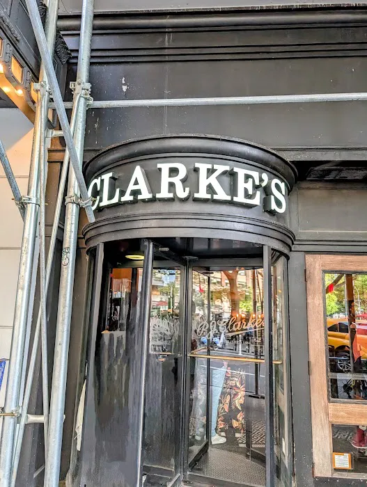 P.J. Clarke's Lincoln Square Picture 5