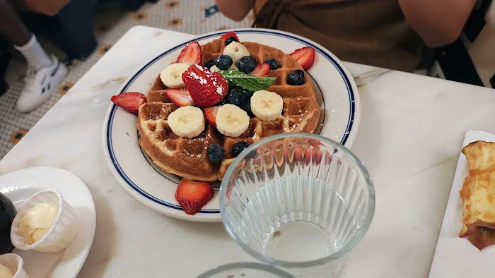 Old John's Luncheonette Picture 8