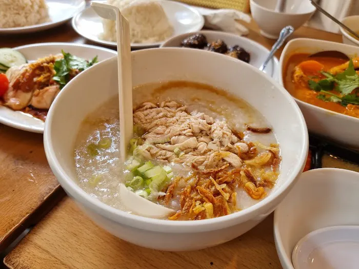 Uncle Ray's Chicken Rice Picture 4