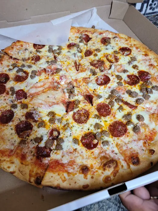 $1.50 Fresh Pizza Picture 9