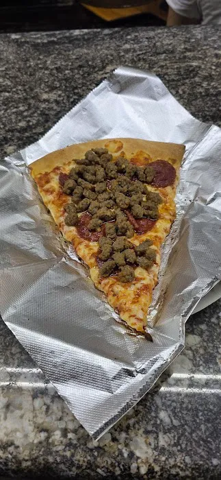 $1.50 Fresh Pizza Picture 6