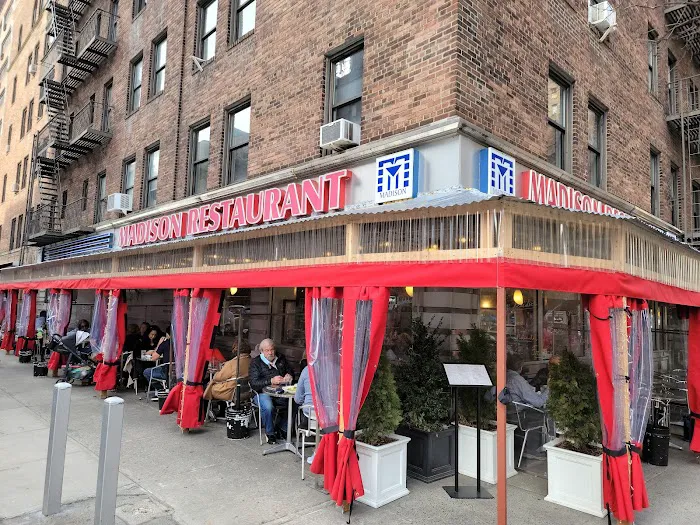 Madison Restaurant Picture 1