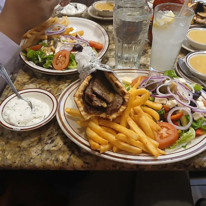 Madison Restaurant Picture 7