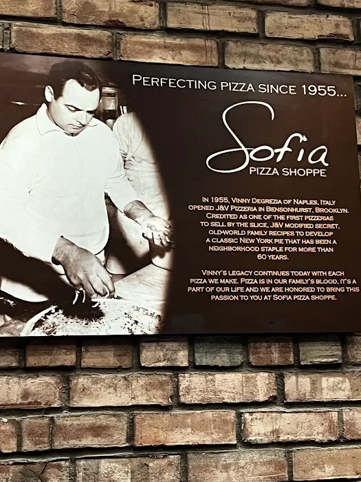 Sofia Pizza Shoppe Picture 9