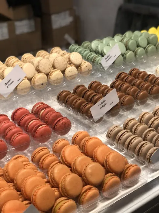 Woops! Macarons & Gifts (Bryant Park- Winter Village) Picture 1
