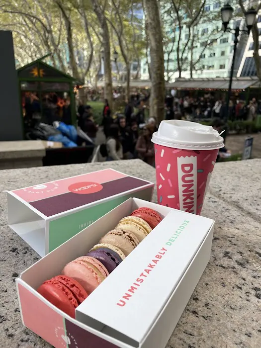 Woops! Macarons & Gifts (Bryant Park- Winter Village) Picture 9