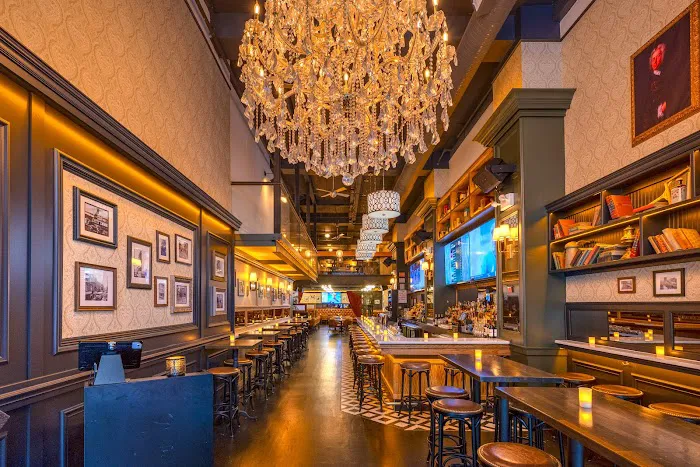 Dawson 39 Restaurant & Bar Picture 2