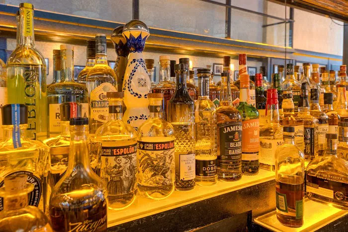 Dawson 39 Restaurant & Bar Picture 7