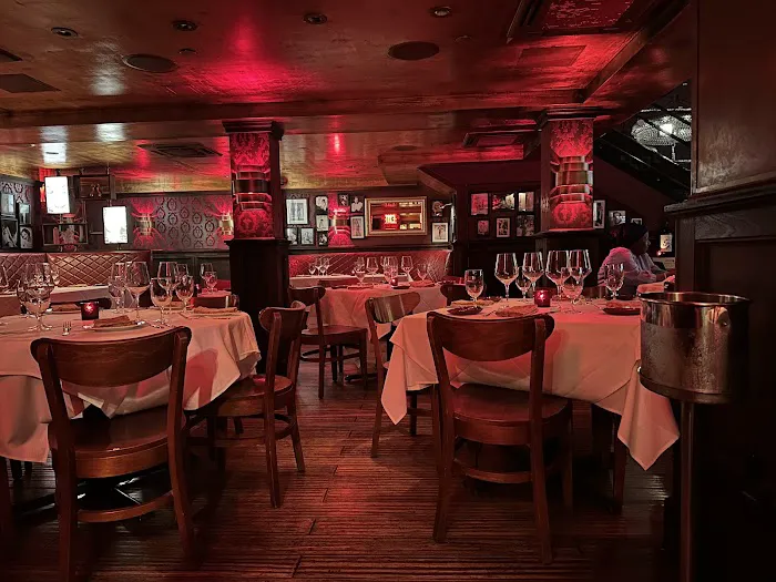 Strip House Steakhouse Picture 4