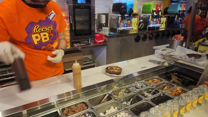 Hershey's Kitchen Picture 1