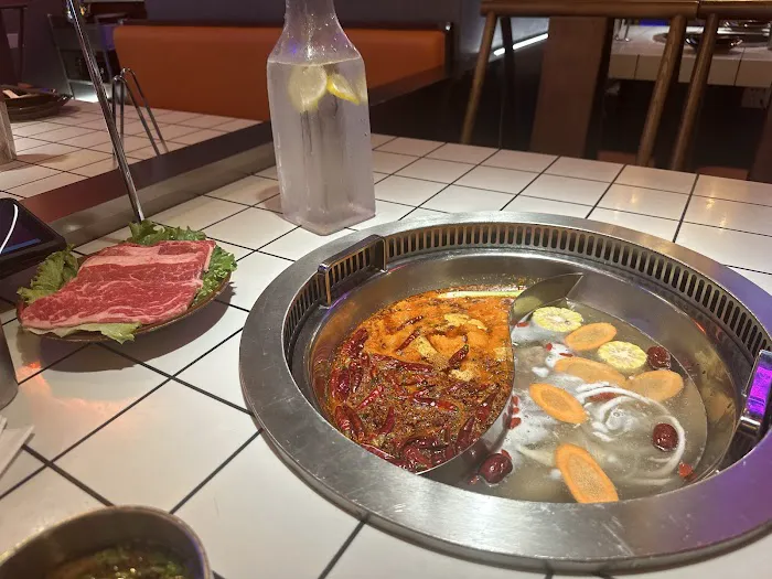 ER HOT POT - 6TH AVE 贰火锅 Picture 6