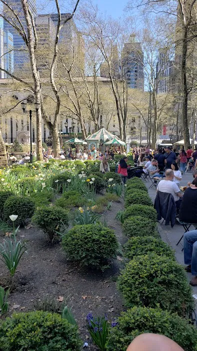 The Porch at Bryant Park Picture 9