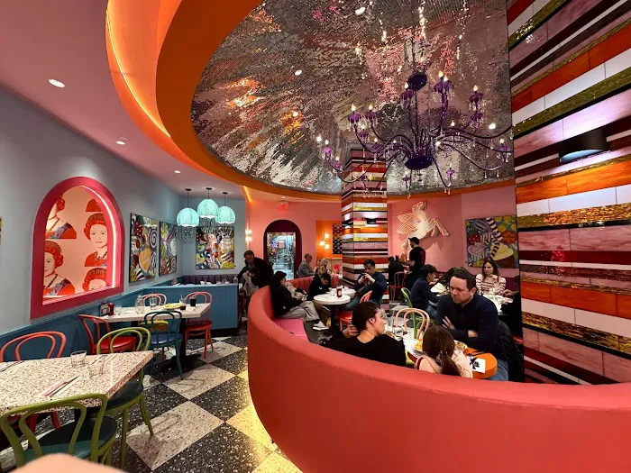 Serendipity 3 - Times Square Picture 7