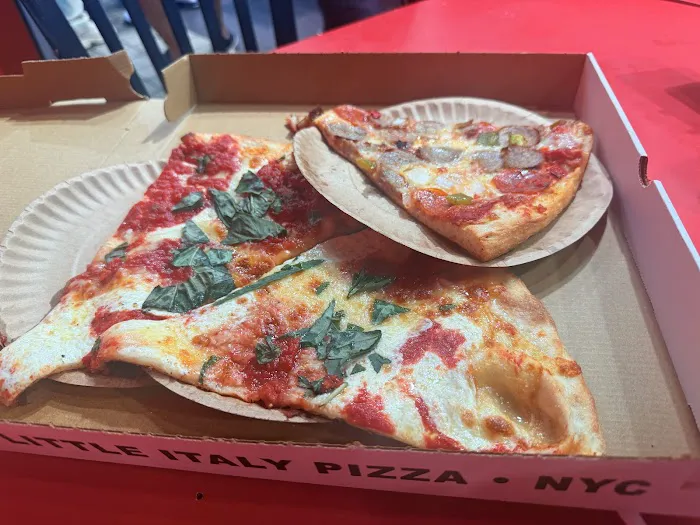Little Italy Pizza Picture 4