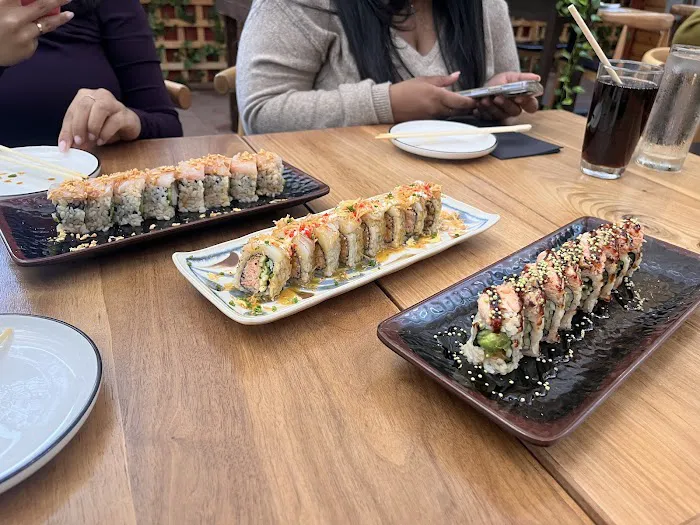 Sushi Lab Rooftop Picture 6