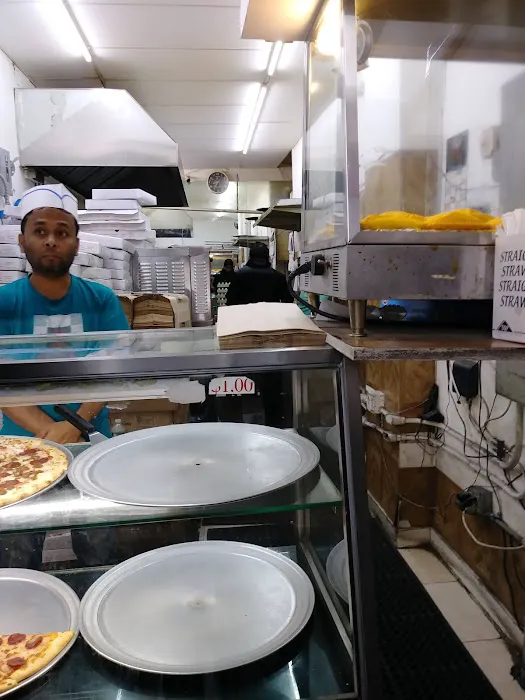 Fresh Pizza Picture 1